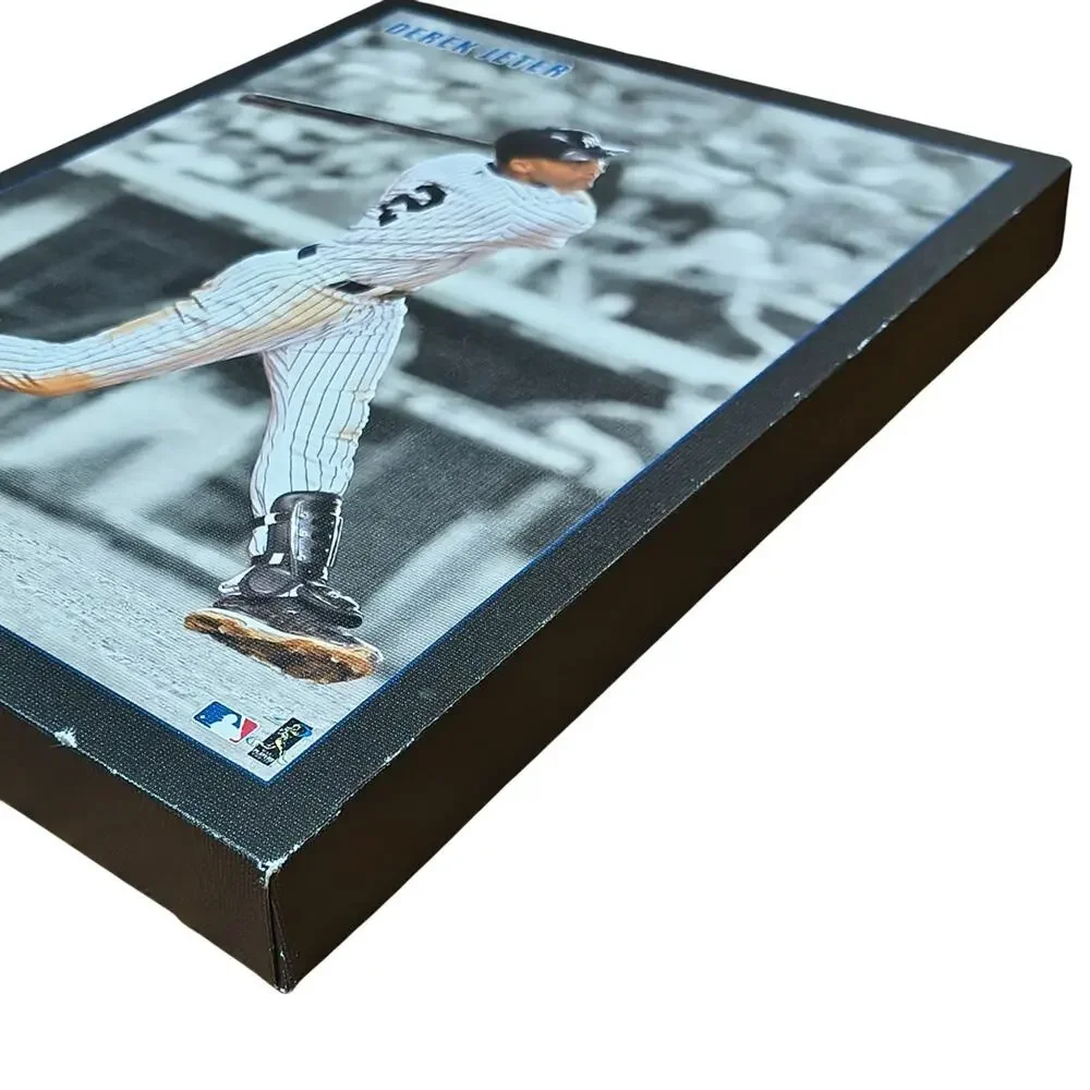 New York Yankees DEREK JETER 10.5x13.5 Photo Spotlight Stretched Canvas Print